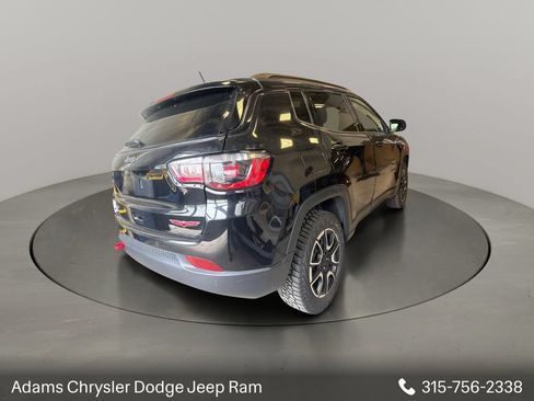 Used 2024 Jeep Compass Trailhawk AWD/4WD image 6