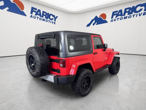 Used 2013 Jeep Wrangler Sahara w/ Connectivity Group AWD/4WD image 6