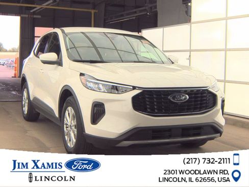 Used 2023 Ford Escape Active w/ Tech Pack #2 AWD/4WD image 1