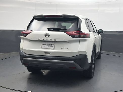 Used 2021 Nissan Rogue SV AWD/4WD image 5