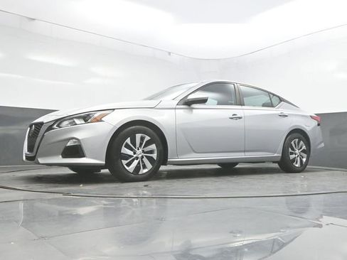 Used 2021 Nissan Altima 2.5 S image 31