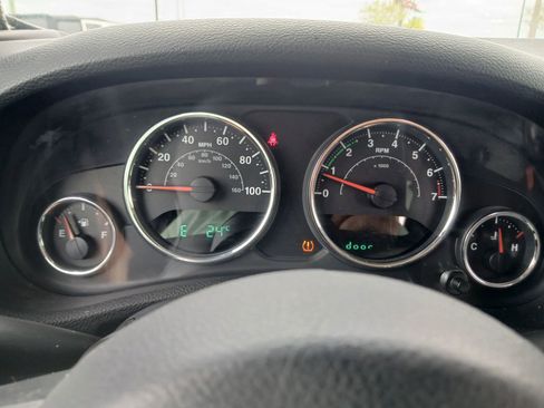 Used 2016 Jeep Wrangler Unlimited Sport AWD/4WD image 27
