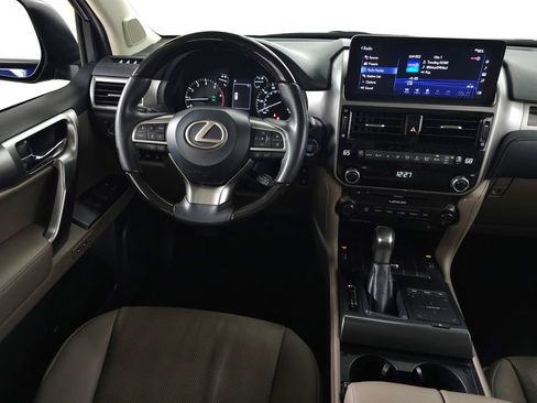Used 2023 Lexus GX 460 Premium w/ Premium Package AWD/4WD image 17