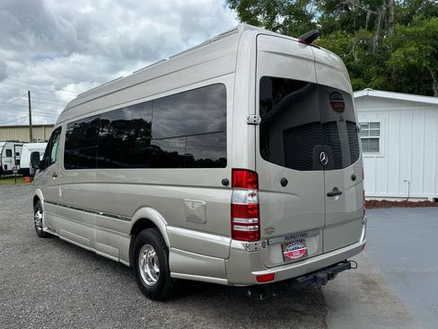 Used 2017 Mercedes-Benz Sprinter 3500 image 7