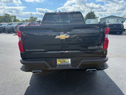 Used 2024 Chevrolet Silverado 1500 High Country w/ High Country Premium Package image 5