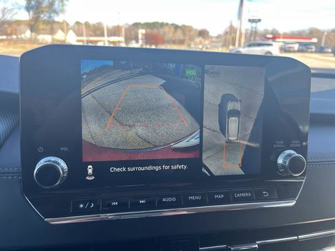 Used 2024 Mitsubishi Outlander SE image 21