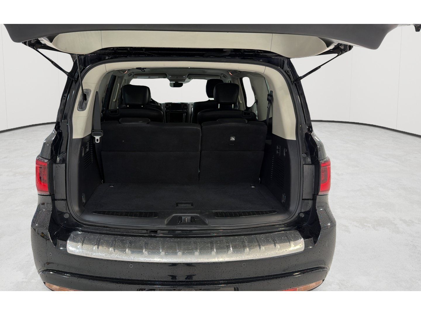 Used 2020 INFINITI QX80 Luxe w/ Proassist Package RWD image 26