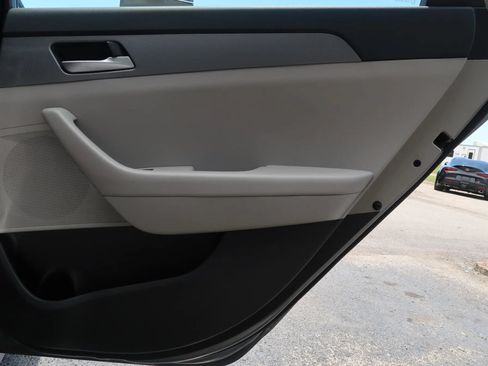 Used 2019 Hyundai Sonata SE FWD image 47