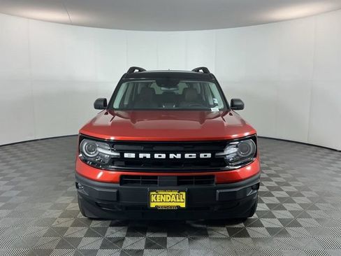 Used 2024 Ford Bronco Sport Outer Banks w/ Tech Package AWD/4WD image 2