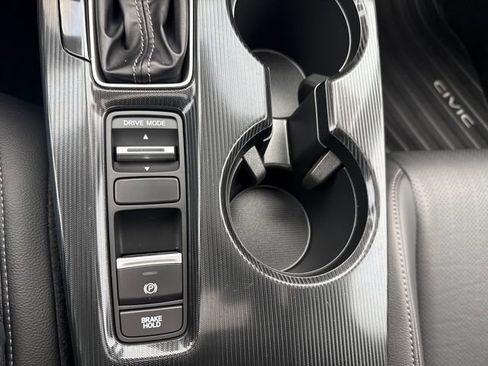 Certified 2025 Honda Civic Sport image 29