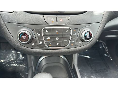 Used 2024 Chevrolet Malibu LT FWD image 16