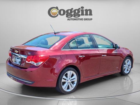 Used 2015 Chevrolet Cruze LTZ w/ Sun, Sound and Sport Package FWD image 5