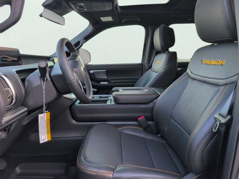 New 2026 Ford Expedition Tremor image 9