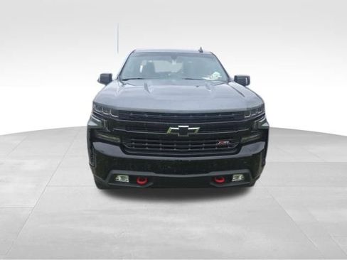 Used 2022 Chevrolet Silverado 1500 LT Trail Boss image 2