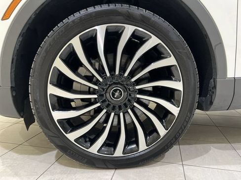 Used 2022 Lincoln Nautilus Black Label AWD/4WD image 29