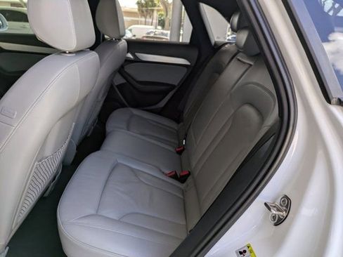 Used 2018 Audi Q3 2.0T Premium image 19