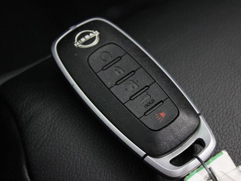 Certified 2023 Nissan Rogue SL w/ SL Premium Package image 30