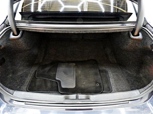 Used 2018 Dodge Charger GT image 13