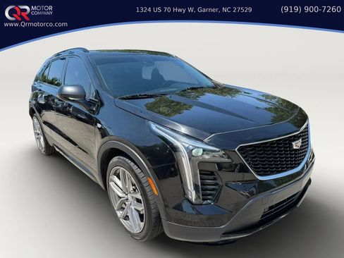 Used 2020 Cadillac XT4 Sport FWD image 1