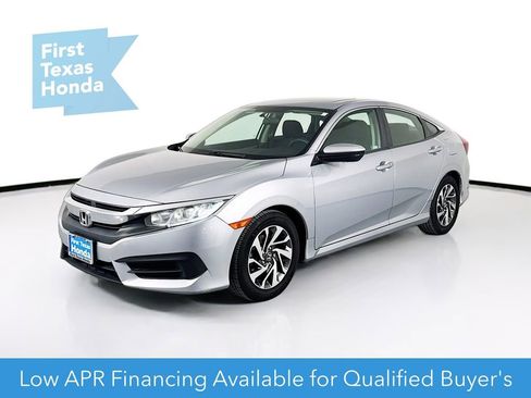 Used 2018 Honda Civic EX image 3