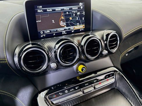 Used 2019 Mercedes-Benz AMG GT R image 21