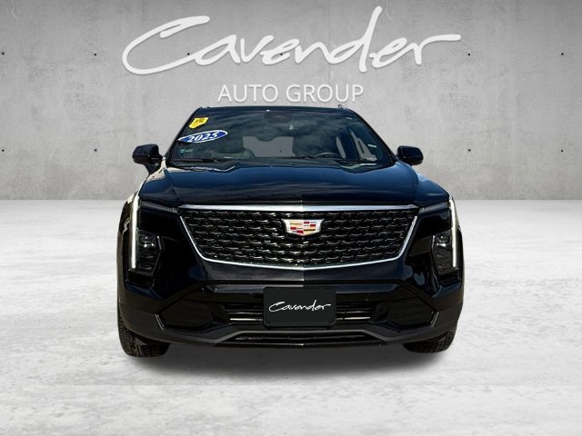 Used 2025 Cadillac XT4 Premium Luxury FWD image 18