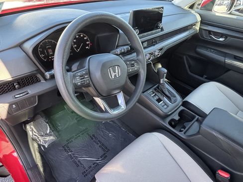 Used 2024 Honda CR-V LX image 17