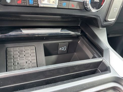 New 2025 Ford F350 Lariat w/ Lariat Ultimate Package image 29