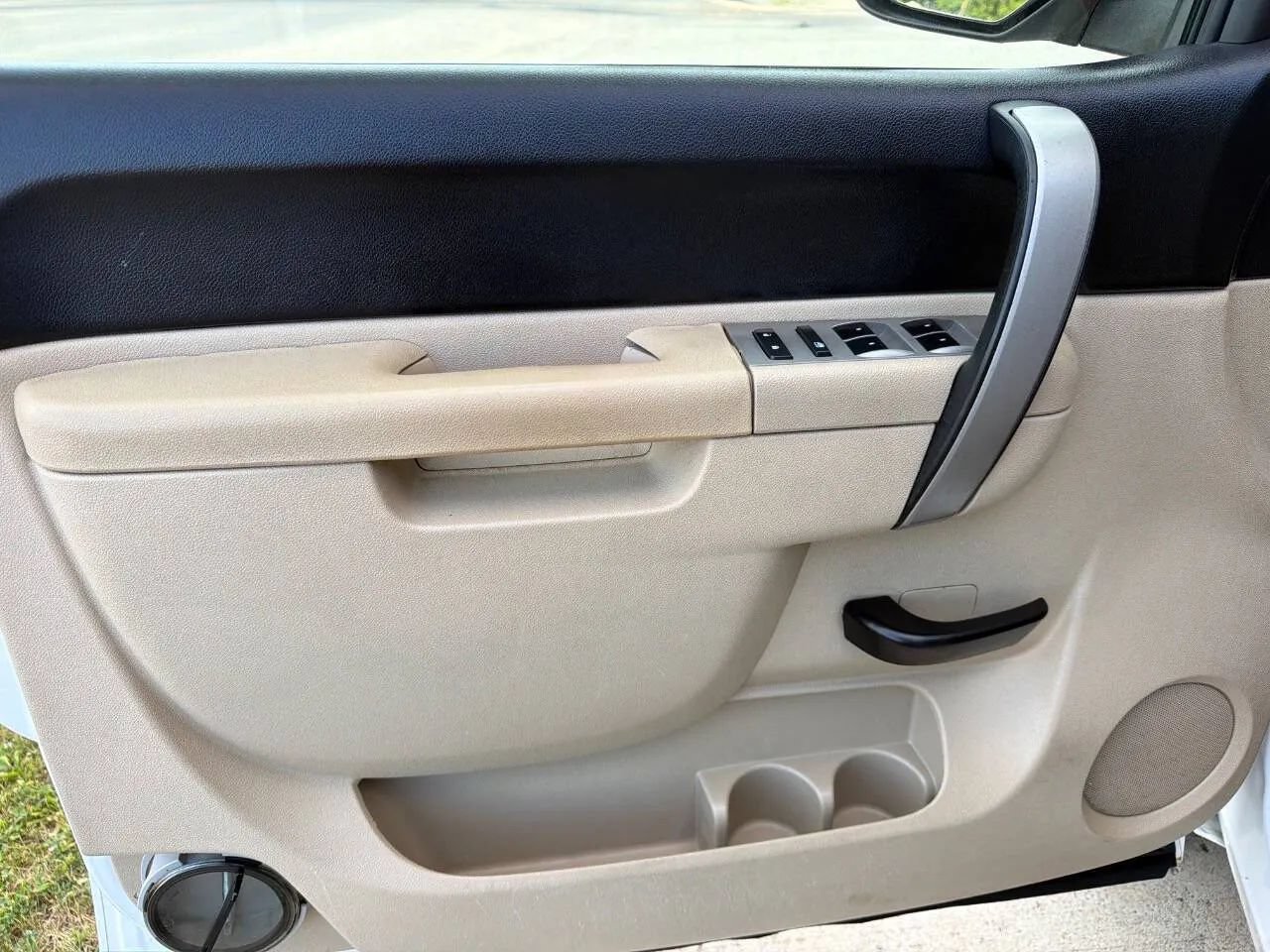 Used 2010 Chevrolet Silverado 1500 2WD Crew Cab Hybrid image 19