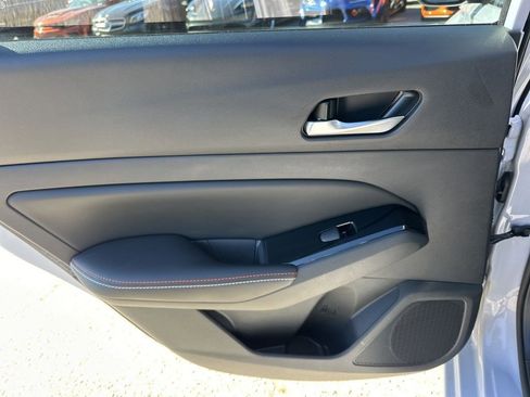 Used 2024 Nissan Altima 2.5 SR w/ SR Premium Package image 28