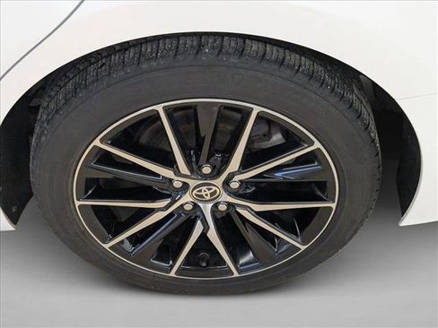 Used 2021 Toyota Camry SE image 24