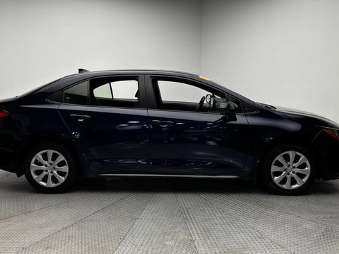 Used 2023 Toyota Corolla LE w/ Carpet Mat Package (TMS) FWD image 38