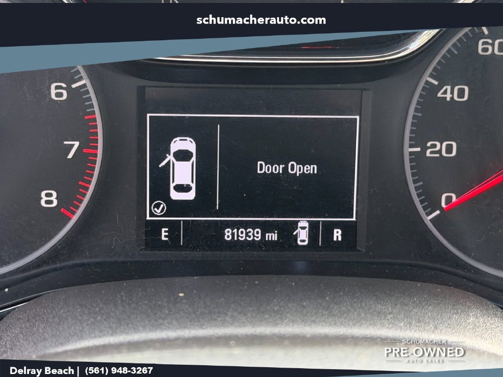 Used 2019 Chevrolet Cruze LT w/ RS Package FWD image 23