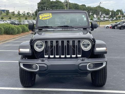 Used 2020 Jeep Gladiator Overland AWD/4WD image 2