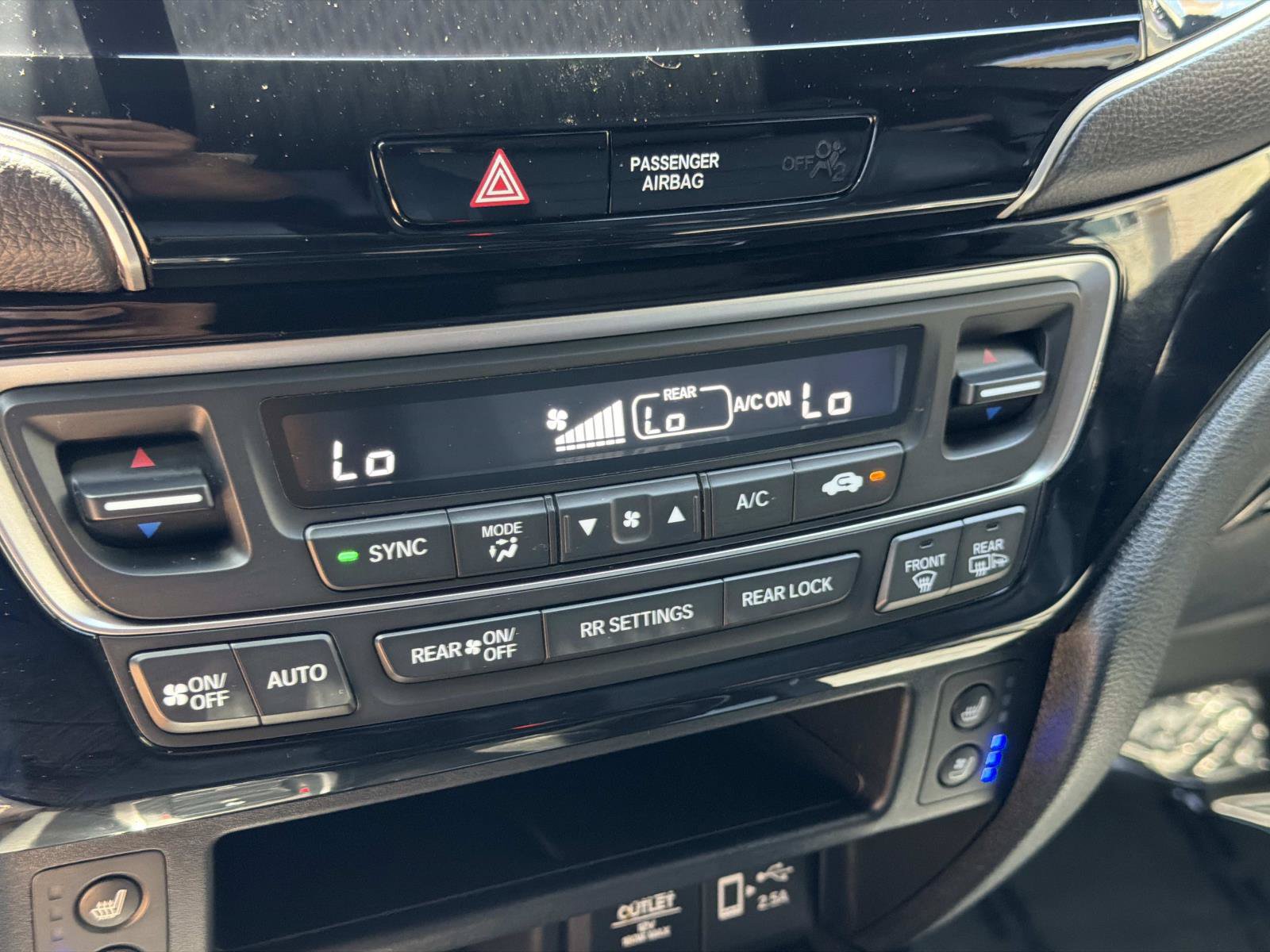 Used 2022 Honda Passport Elite image 22