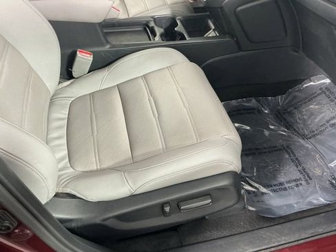 Used 2017 Honda CR-V EX-L image 14