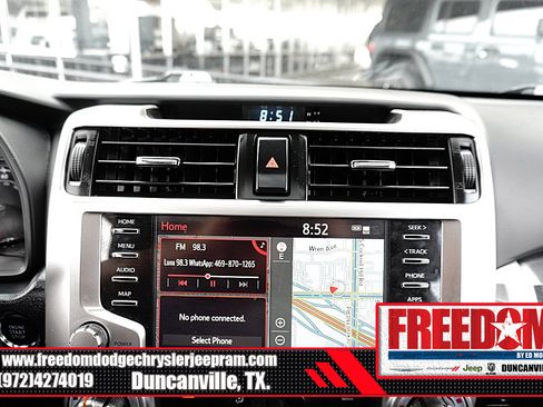 Used 2022 Toyota 4Runner SR5 Premium w/ Moonroof Package AWD/4WD image 21