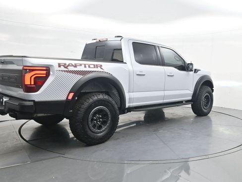 Used 2025 Ford F150 Raptor AWD/4WD image 5