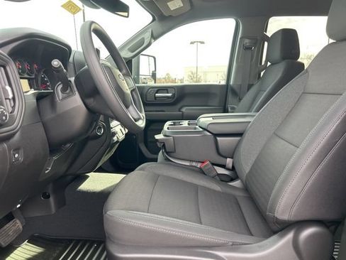 New 2026 Chevrolet Silverado 2500 Custom w/ Custom Convenience Package AWD/4WD image 16