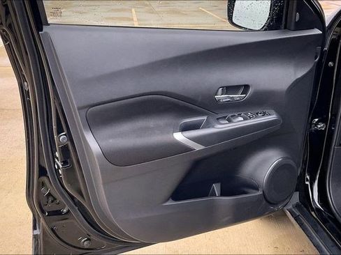 Used 2023 Nissan Kicks SV w/ Interior Electronics Package image 28