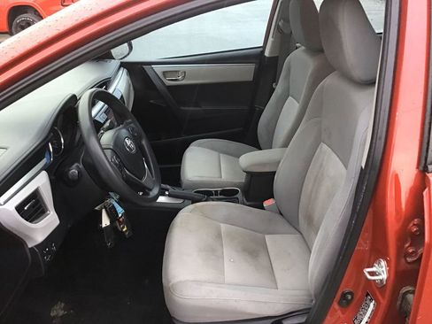 Used 2014 Toyota Corolla LE image 12