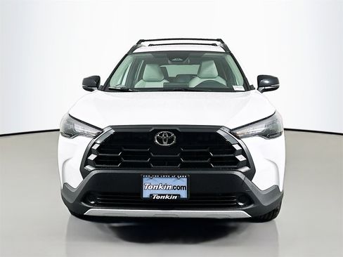 New 2026 Toyota Corolla Cross LE image 2