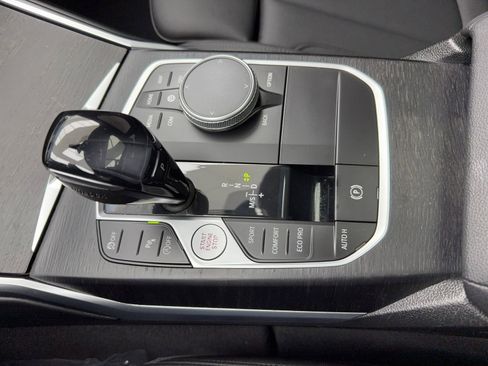 Used 2021 BMW 330i xDrive Sedan w/ Convenience Package image 30