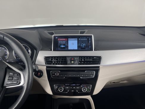 Used 2021 BMW X1 xDrive28i w/ Convenience Package image 16