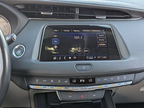 Used 2023 Cadillac XT4 Premium Luxury image 22