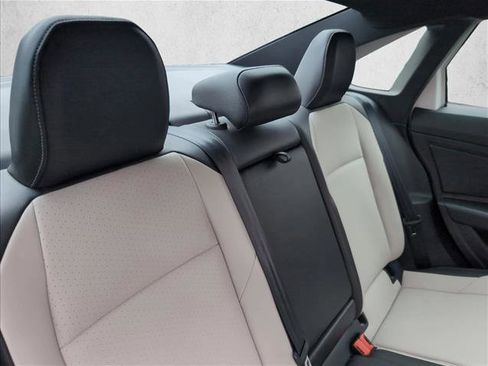 Used 2020 Volkswagen Jetta R-Line image 22