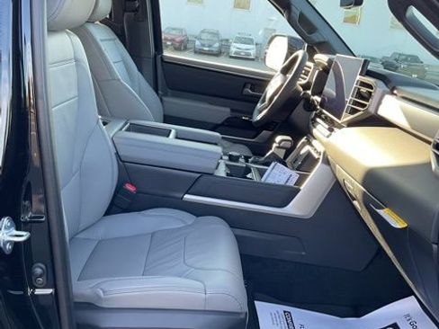 New 2026 Toyota Tundra Limited image 18