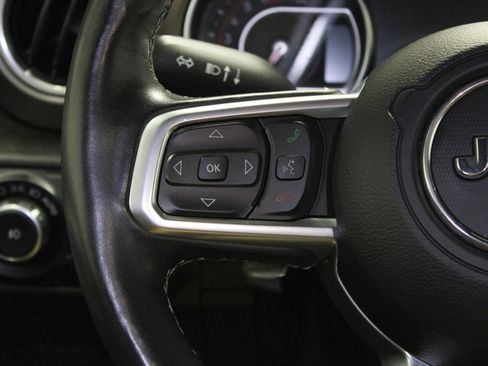 Used 2019 Jeep Wrangler Unlimited Rubicon AWD/4WD image 25