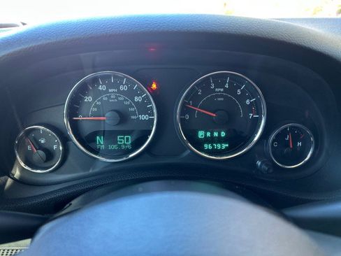 Used 2016 Jeep Wrangler Unlimited Sport image 14