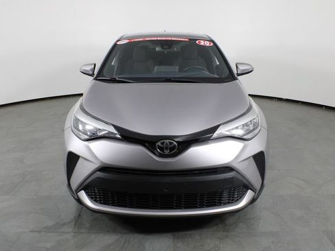 Used 2020 Toyota C-HR XLE FWD image 12